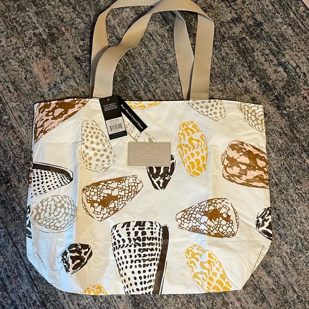 Aloha Collection Limited Edition Day Tripper
